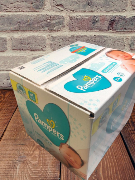 Pampers Sensitive Water Based Hypoallergenic & Unscented Baby Diaper Wipes